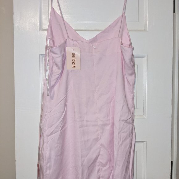 Missguided light pink slip dress - Picture 2 of 3